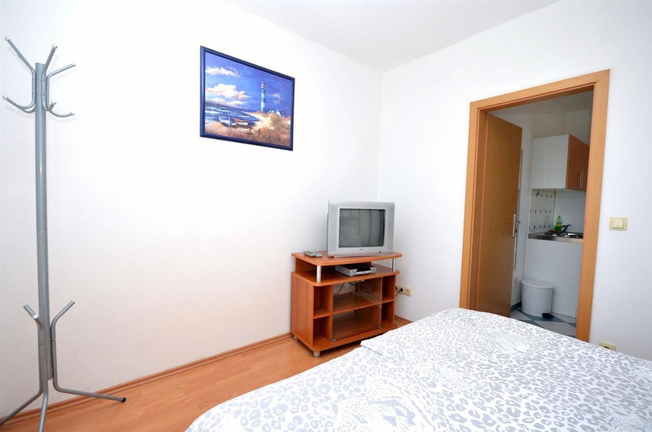 Apartments And Rooms Mare 보디체 외부 사진
